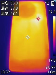 具性价比的骁龙8至尊旗舰 游戏水桶机皇！CQ9电子一加Ace 5 Pro评测：最(图3)